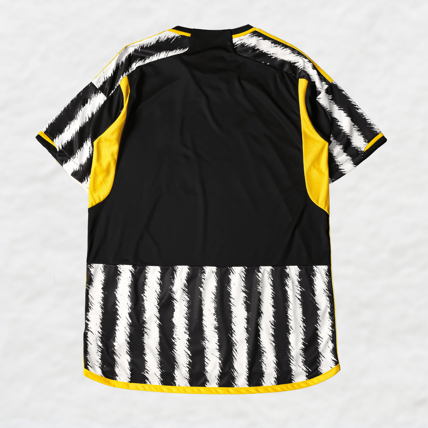 JUVENTUS FC 2023/24 HOME SHIRT